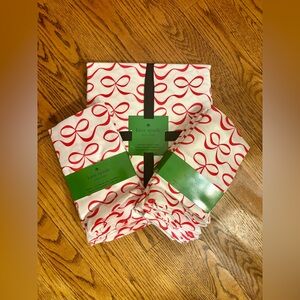 Kate Spade New York White with Red Bows 60x84 Tablecloth & 8 Napkins NWT